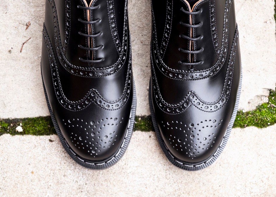 Women Solovair Hi-Shine English Brogue Shoes Black | S5-811-BK-G-030